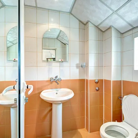 Guest house Zara 2*